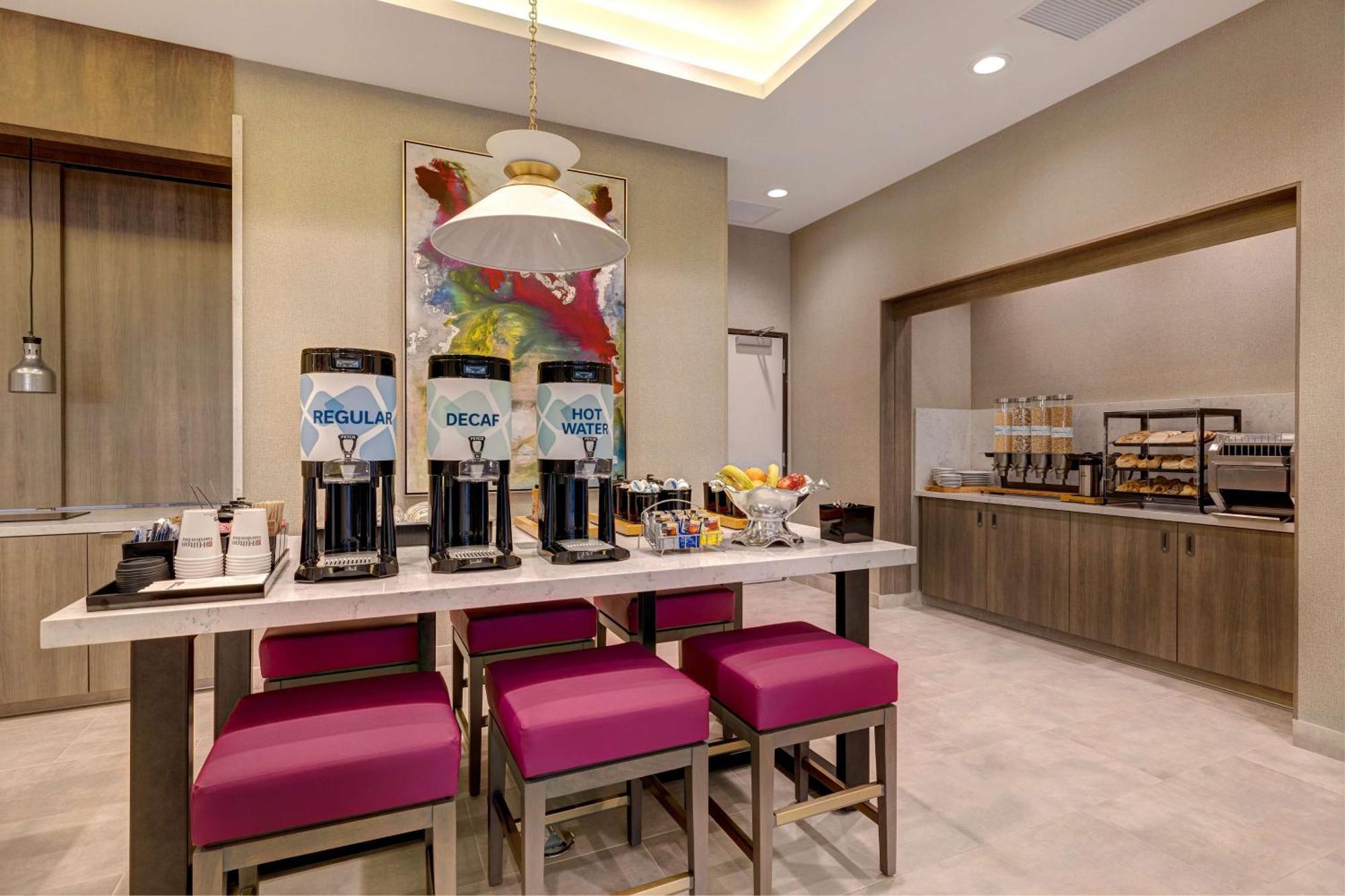 Hilton Garden Inn Темекула Экстерьер фото