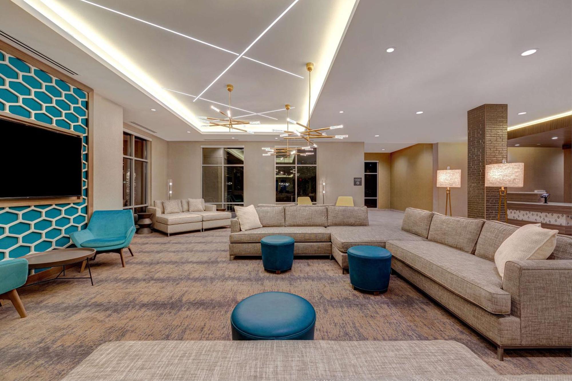 Hilton Garden Inn Темекула Экстерьер фото